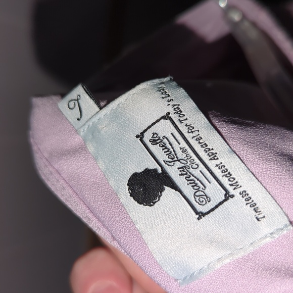 Like New Danity Jewells Lace Purple Top - Picture 7 of 7